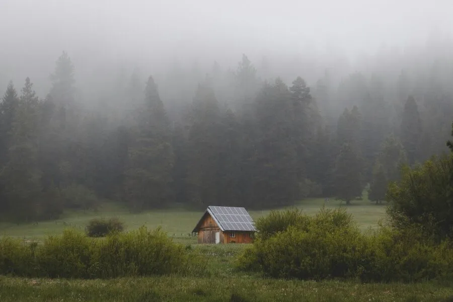 Off-Grid Living Enthusiasts