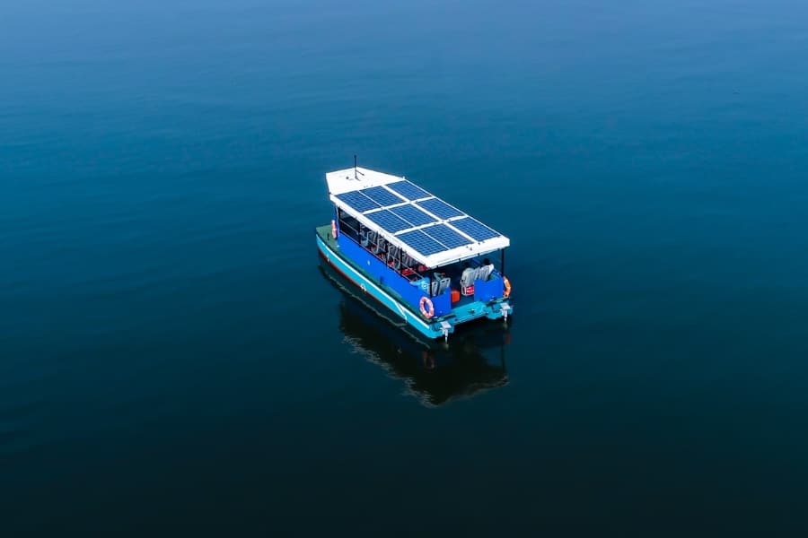 Marine & Hybrid Generators